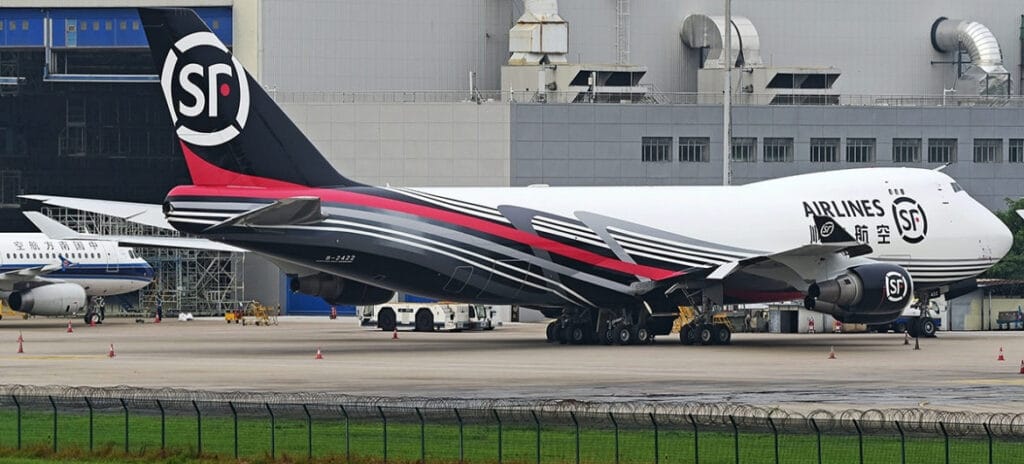 Chuyển phát nhanh quốc tế VietAviation là đại lý của SF Express