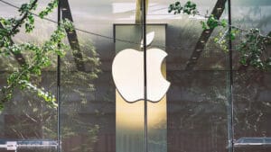 Apple - Thu hồi và tái chế iPhone cũ