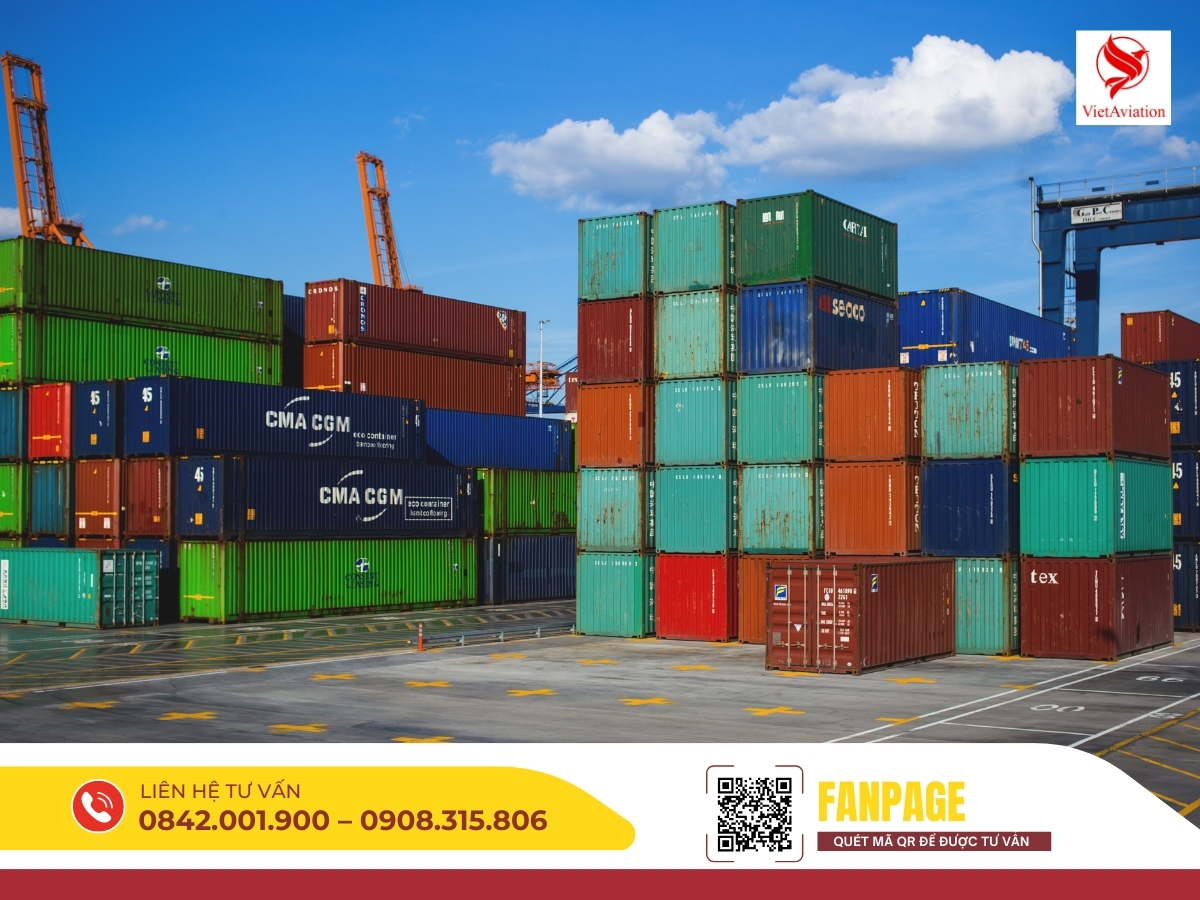Container vận chuyển hàng hóa Việt Nam Trung Quốc theo đường bộ và đường biển.