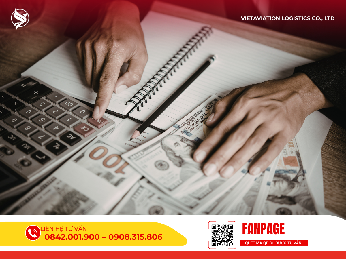 Hoạt động tính toán chi tiết cước phí vận chuyển và quy đổi trọng lượng/thể tích trong logistics.