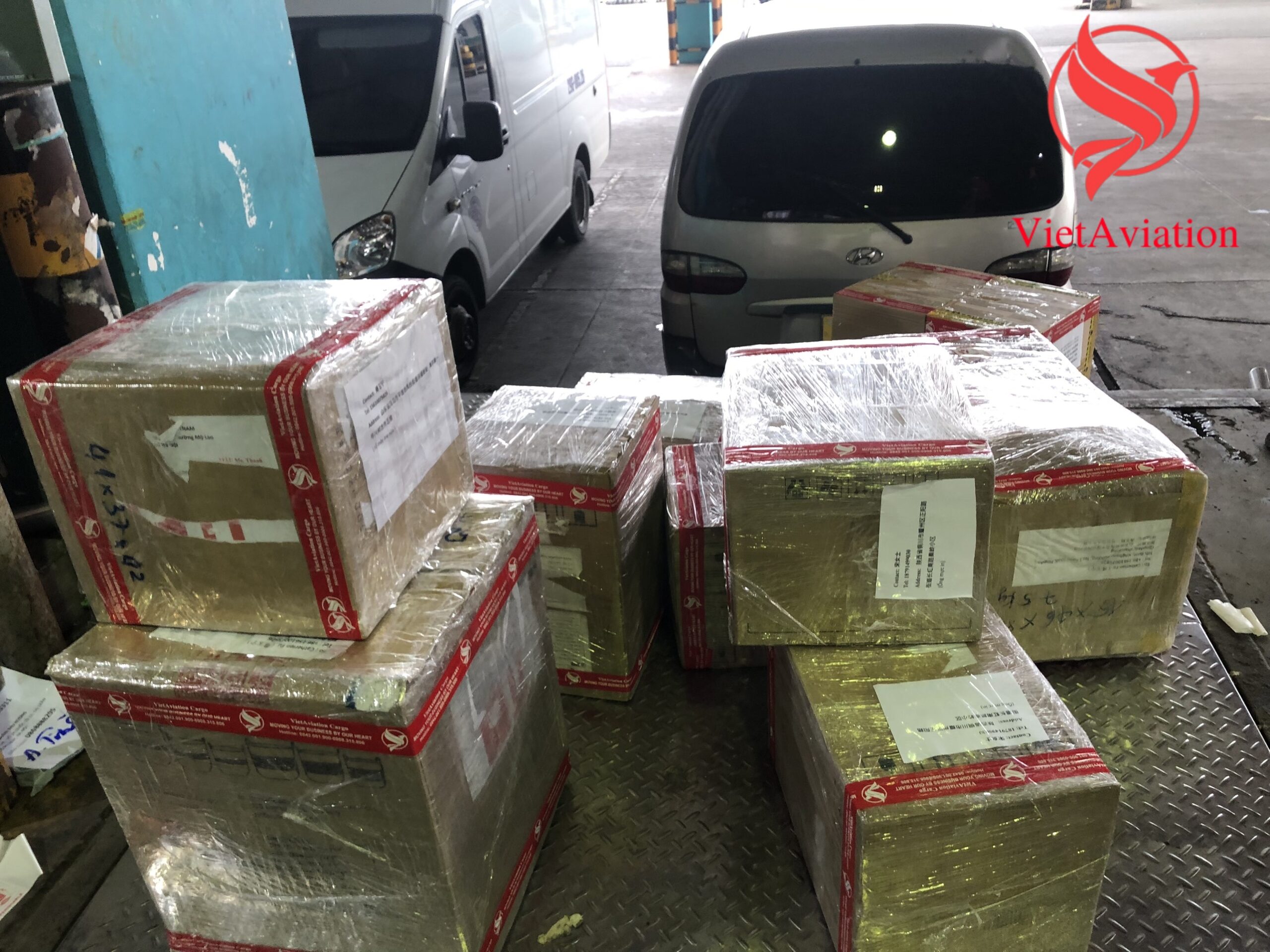 Chuyển Phát Nhanh Đi Nội Địa 1–3 Ngày Toàn Quốc 