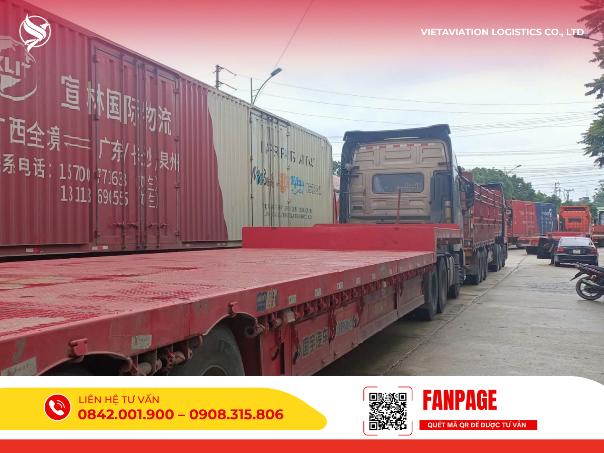 Hoạt động thu gom sản phẩm từ các trung tâm sản xuất lớn.